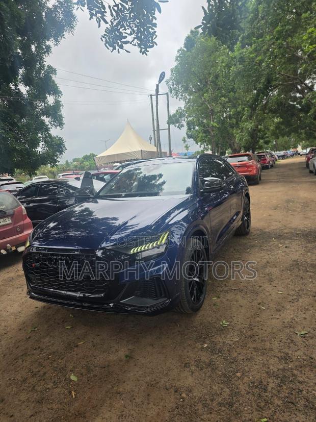 Audi Q8 55 Premium AWD quattro 2020 Blue