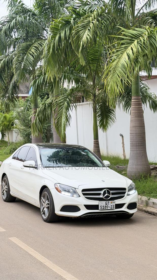 Mercedes-Benz C300 Luxury 4Matic Sedan AWD (2.0L 4cyl 7A) 2016 White