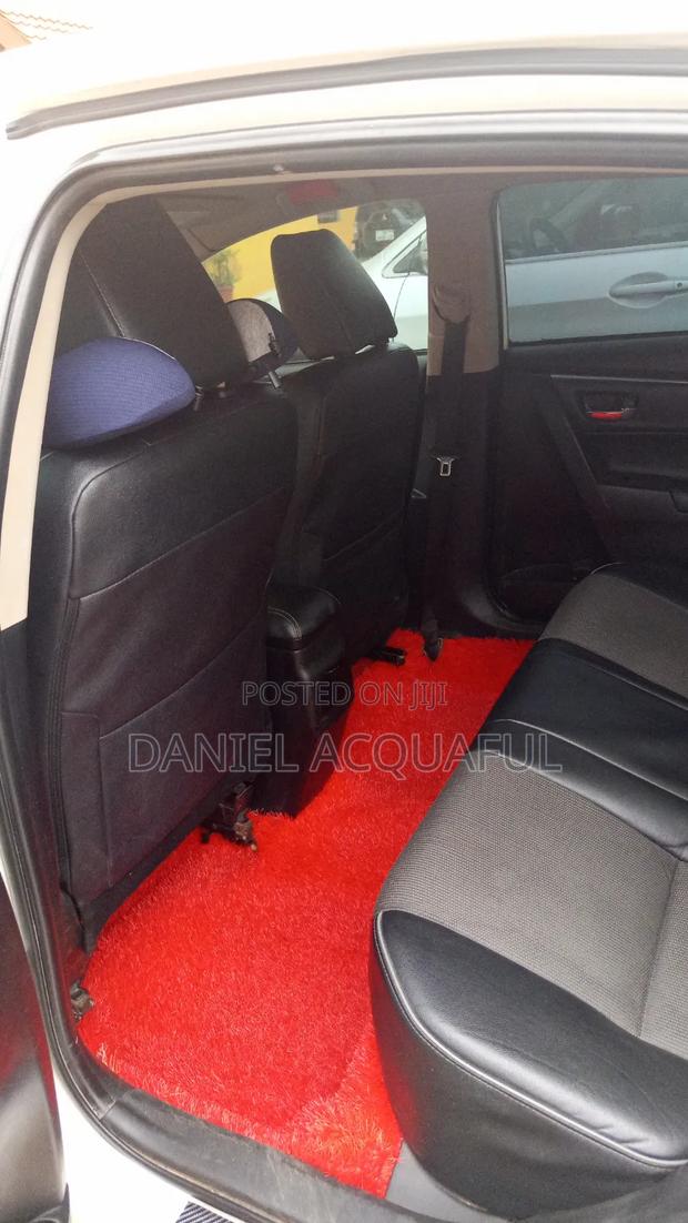 Toyota Corolla S 4dr Sedan (1.8L 4cyl CVT) 2016 White