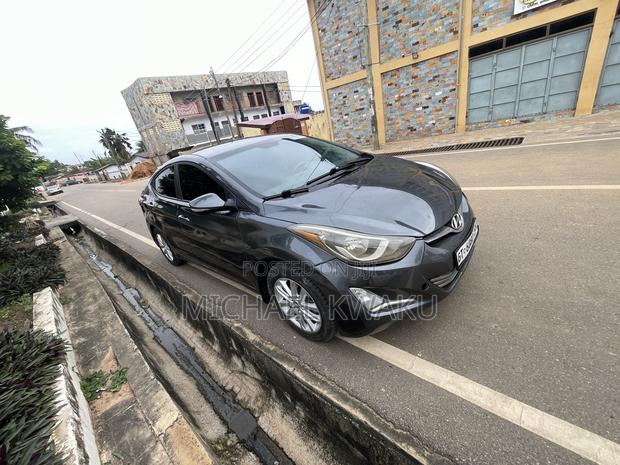 Hyundai Elantra SE 4dr Sedan (1.8L 4cyl 6A) 2015 Gray