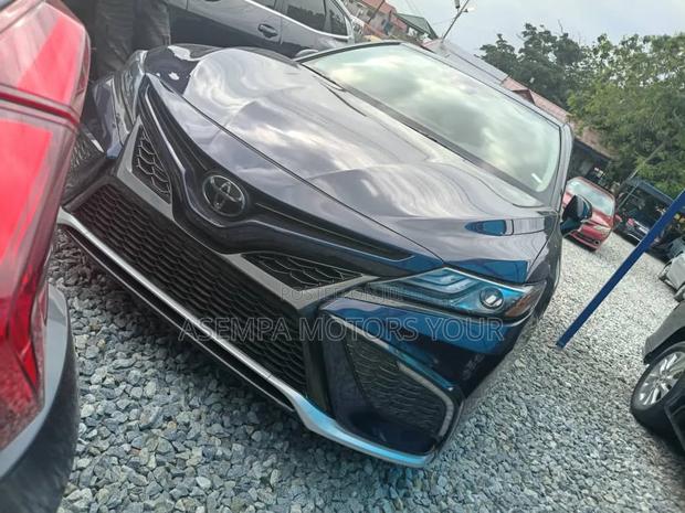 Toyota Camry 2023 Blue