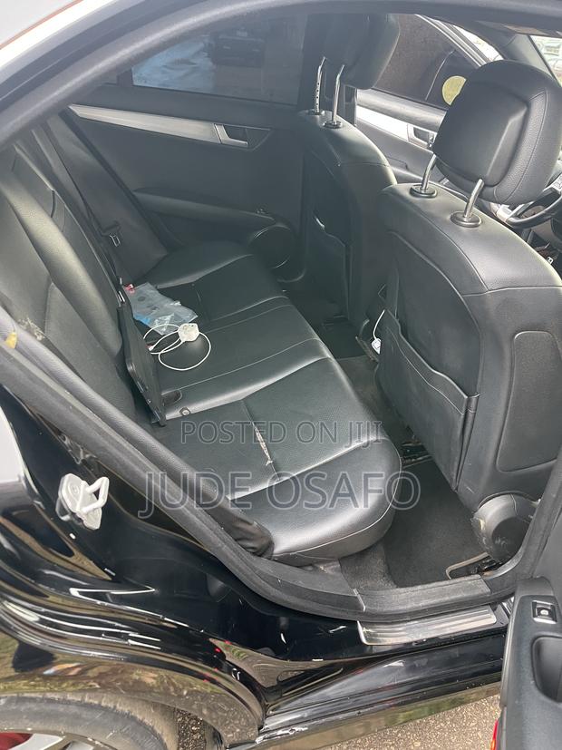 Mercedes-Benz C250 2013 Black