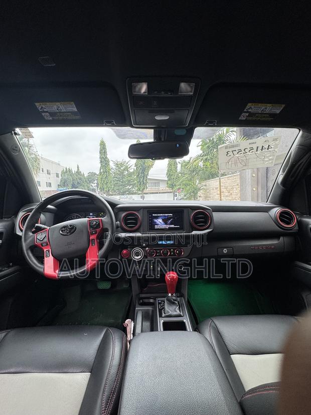 Toyota Tacoma TRD Sport Double Cab 6' Bed V6 AT 2023 Gray