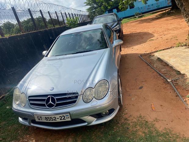Mercedes-Benz CLK 2008 Silver