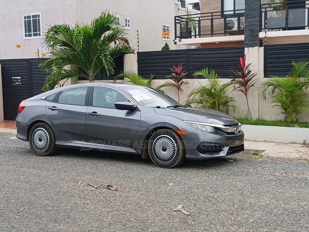 Honda Civic LX 2dr Coupe (2.0L 4cyl) 2016 Silver