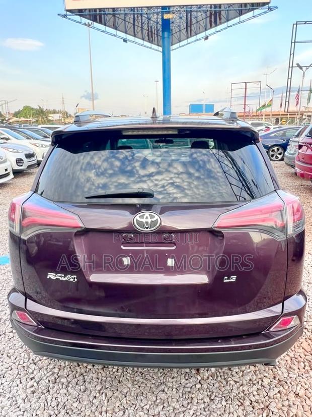Toyota RAV4 LE AWD (2.5L 4cyl 6A) 2016 Maroon