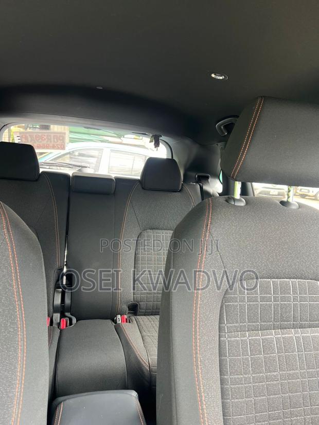 Honda HR-V 2025 Green