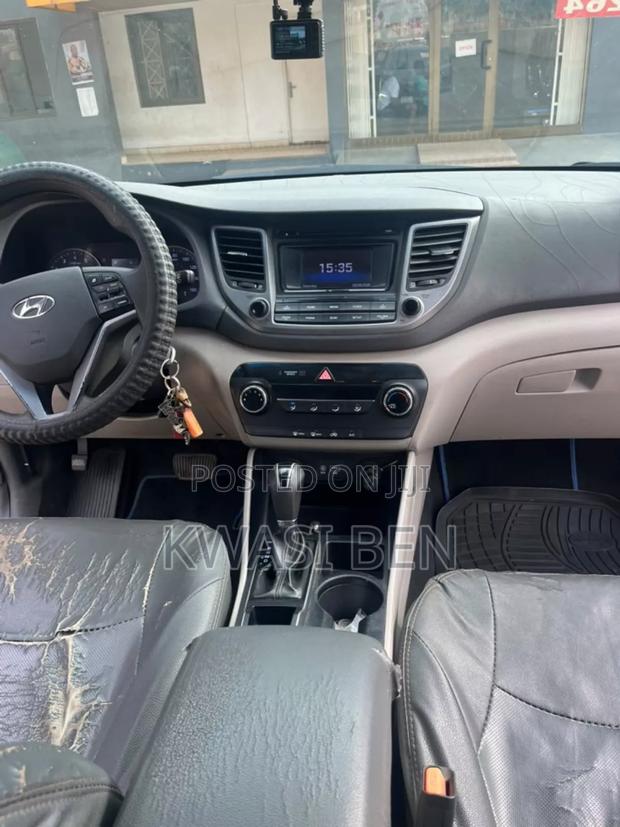 Hyundai Tucson 2017 Gray