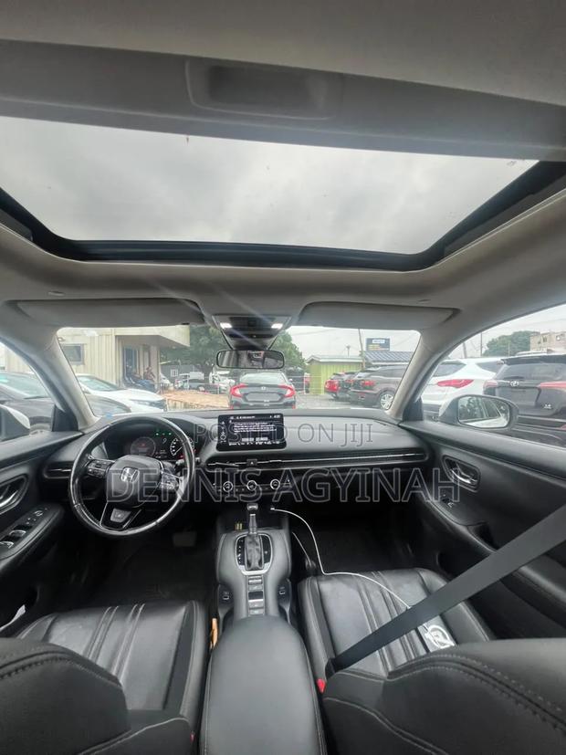 Honda HR-V 2023 White