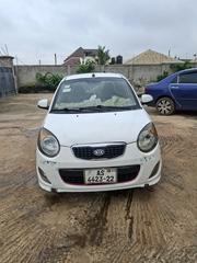 Kia Morning 2011 White for sale