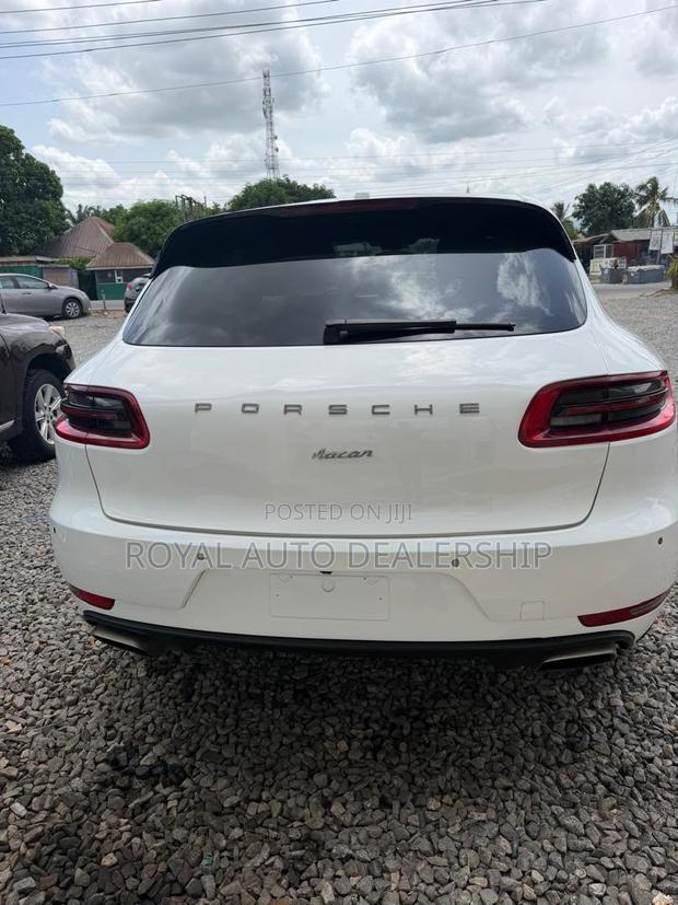 Porsche Macan 2018 White