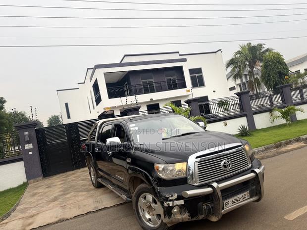 Toyota Tundra Double Cab 4x4 Limited 2012 Black
