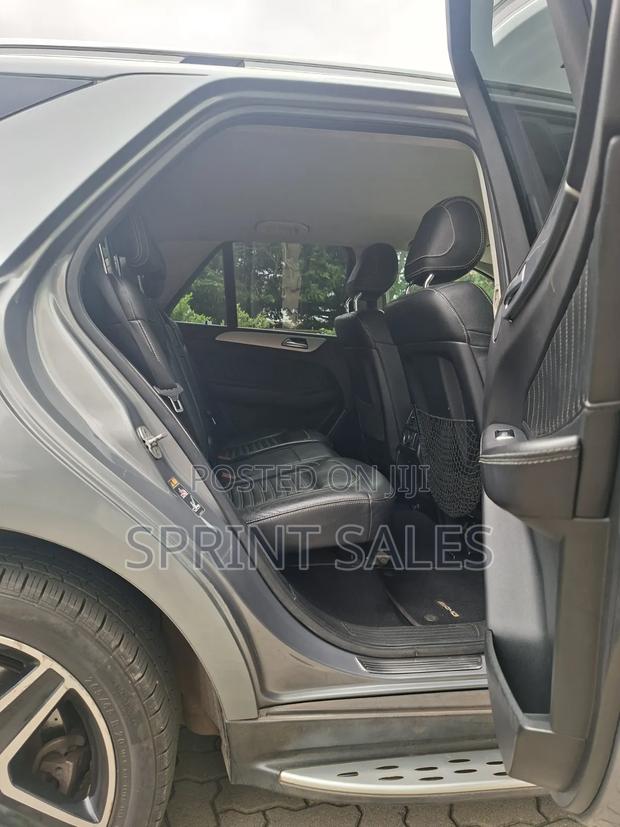 Mercedes-Benz GLE-Class 2016 Gray