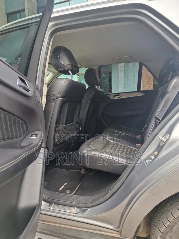 Mercedes-Benz GLE-Class 2016 Gray