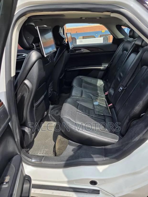 Lincoln MKZ 2015 White