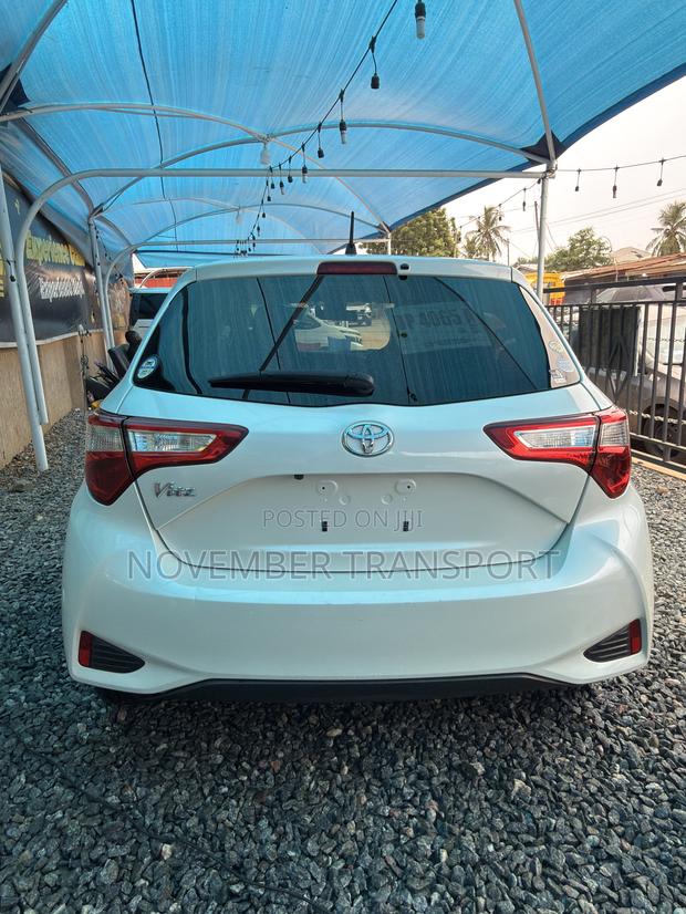 Toyota Vitz 1.5 FWD 5dr 2017 White