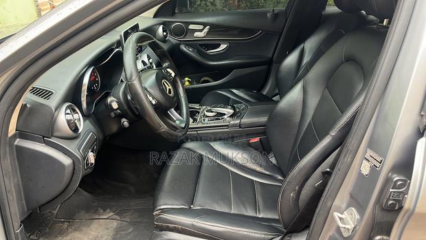 Mercedes-Benz C300 Sport 4dr AWD 4Matic Sedan (2.0L 4cyl 7A) 2015 Gray
