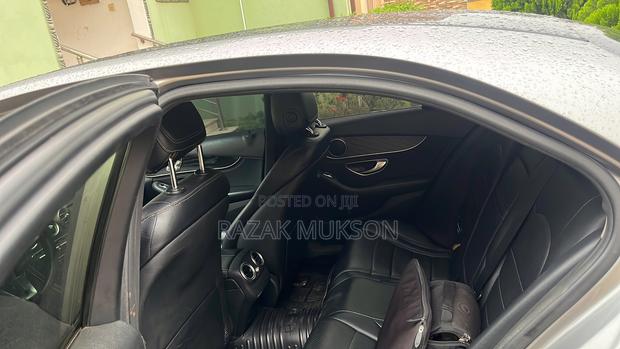 Mercedes-Benz C300 Sport 4dr AWD 4Matic Sedan (2.0L 4cyl 7A) 2015 Gray