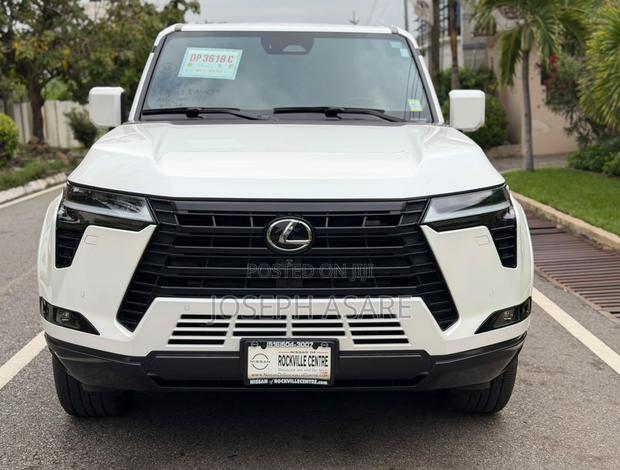 Lexus GX 550 Luxury 4WD 2025 White