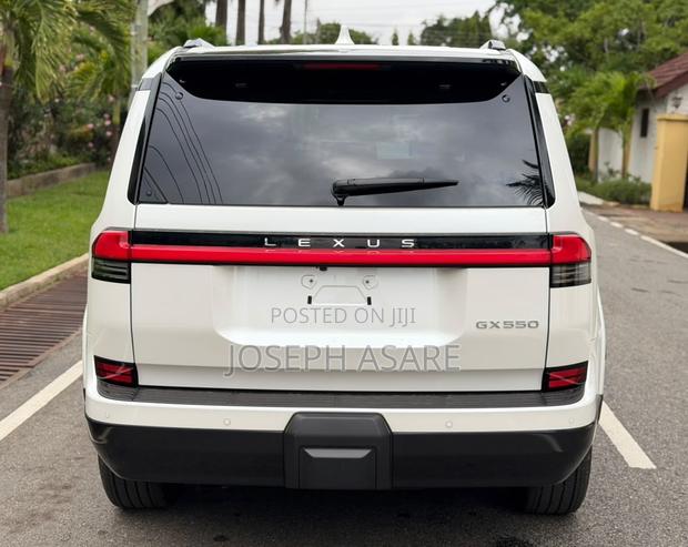 Lexus GX 550 Luxury 4WD 2025 White
