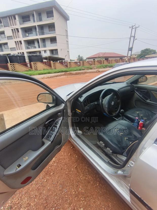 Hyundai Elantra 2006 Gray