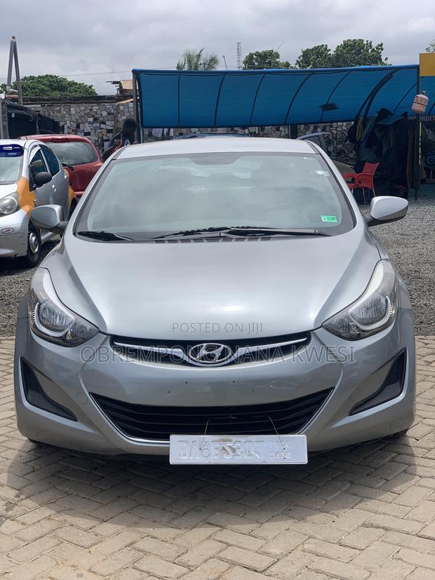 Hyundai Elantra 2016 Silver