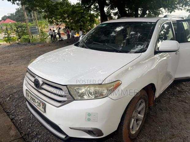 Toyota Highlander 2009 White