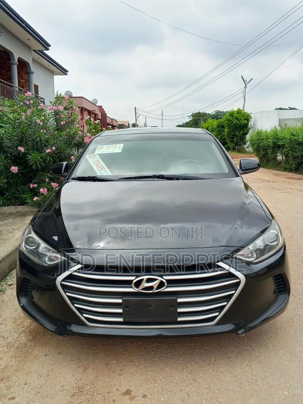 Hyundai Elantra 2017 Black