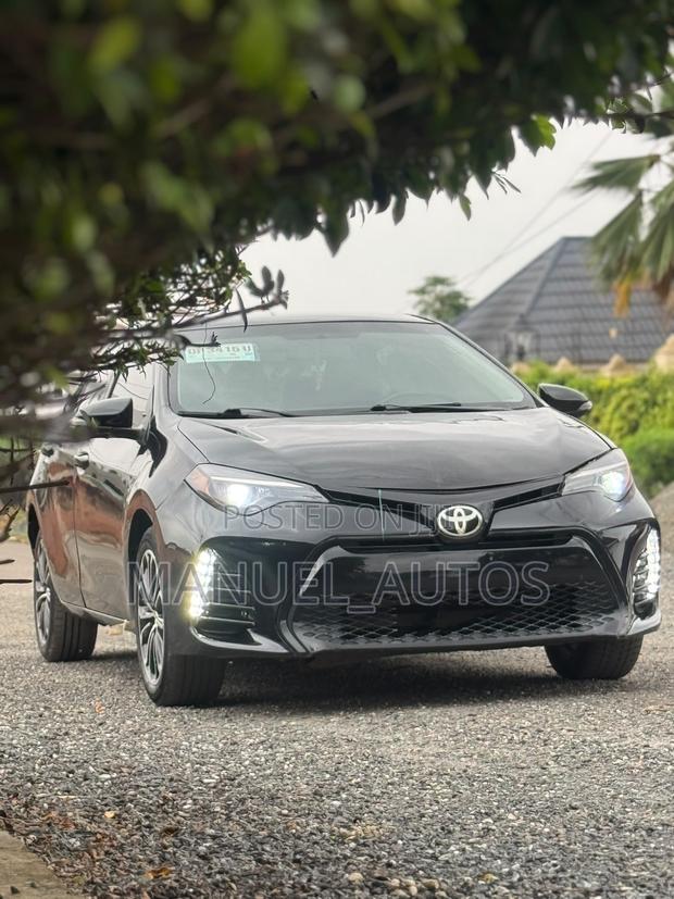 Toyota Corolla 2014 Black