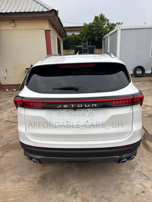 Jetour X70 Plus 1.5 5-Seater FWD 2022 White