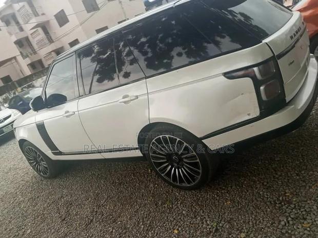 Land Rover Range Rover 2020 White