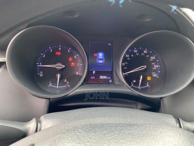 Toyota C-HR LE FWD 2019 Blue