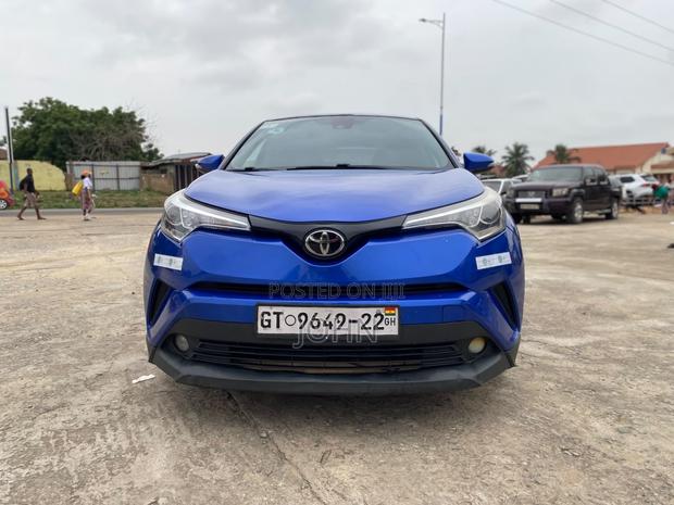 Toyota C-HR LE FWD 2019 Blue