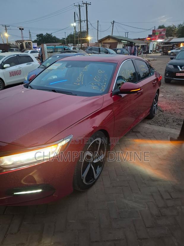 Honda Accord 2019 Red