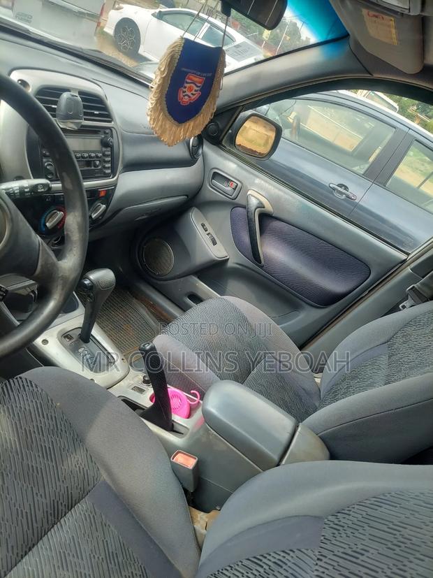 Toyota RAV4 Automatic 2003 Silver