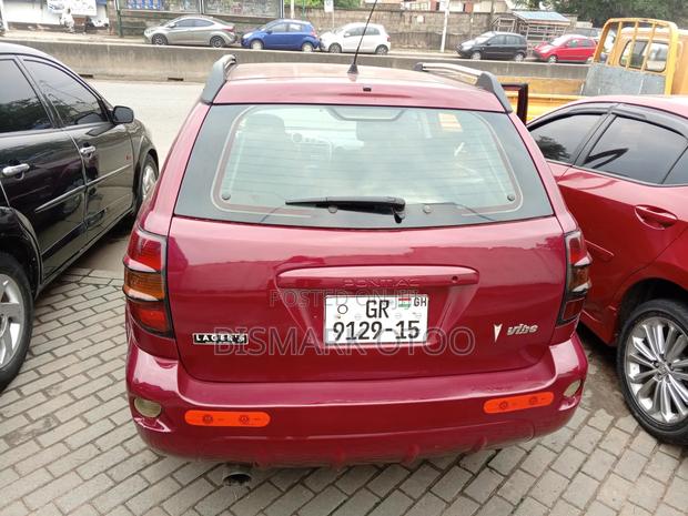 Pontiac Vibe 2006 Red