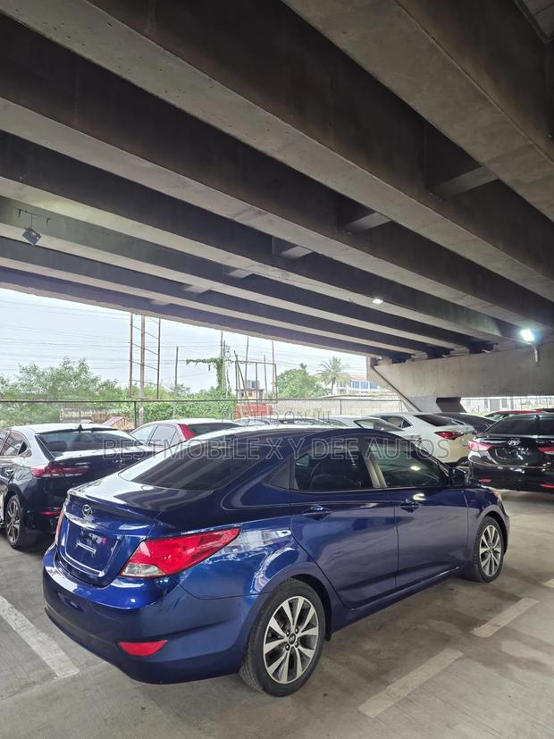 Hyundai Accent 2016 Blue