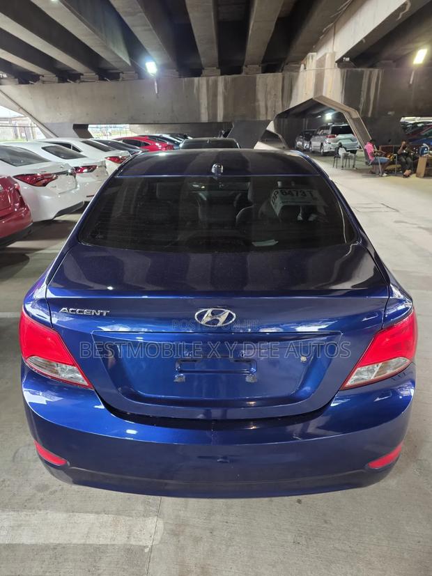 Hyundai Accent 2016 Blue