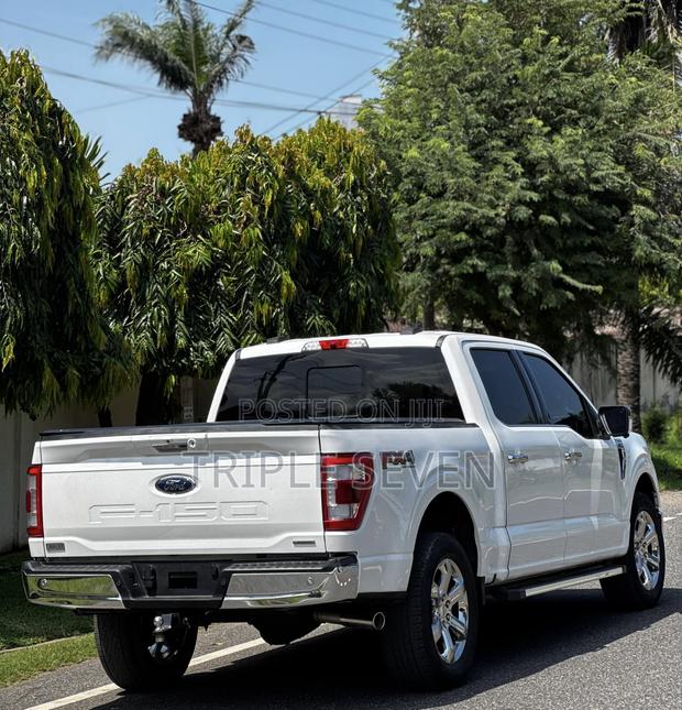 Ford F-150 2022 White