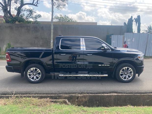 Dodge RAM 2023 Black