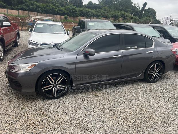 Honda Accord 2017 Gray