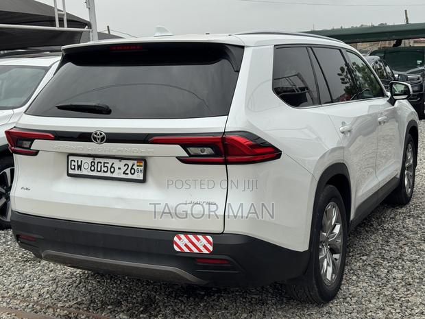 Toyota Highlander 2023 White
