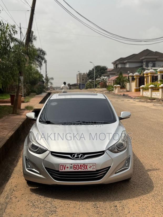 Hyundai Elantra Limited PZEV 4dr Sedan (1.8L 4cyl 6A) 2014 Silver