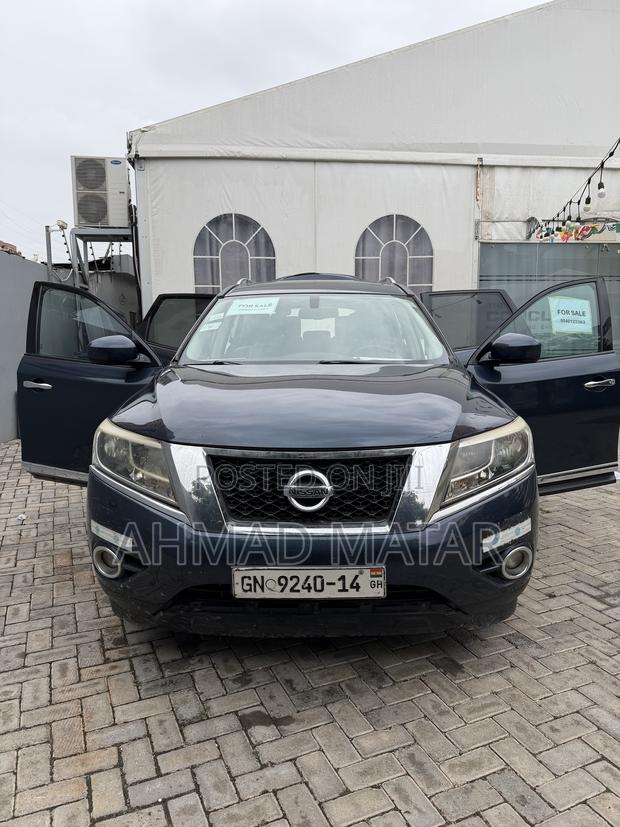 Nissan Pathfinder SV 4x4 2013 Blue
