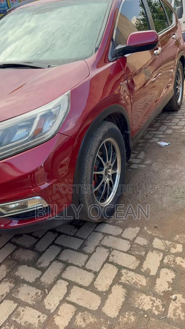 Honda CR-V 2015 Red