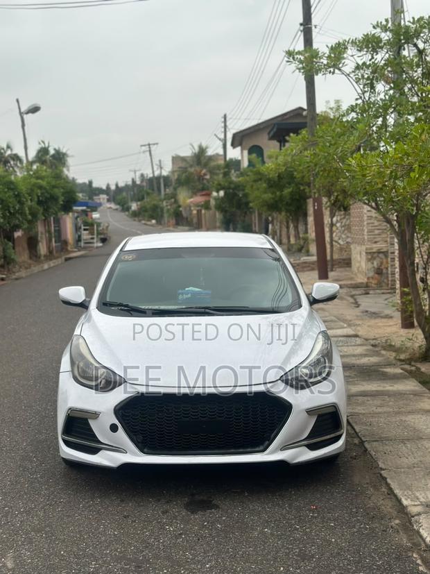 Hyundai Elantra 2014 White