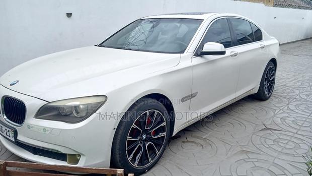 BMW 740 2011 White