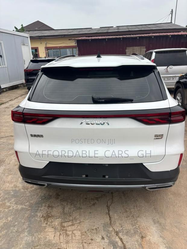 Dongfeng Glory 2023 White