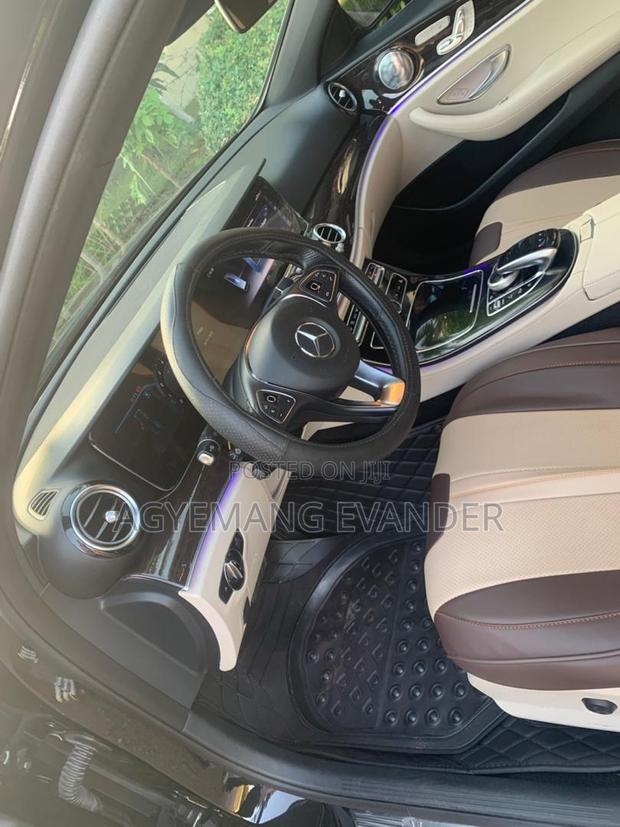 Mercedes-Benz E300 2018 Black