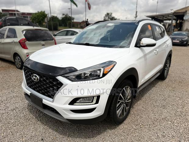 Hyundai Tucson Limited AWD 2019 White